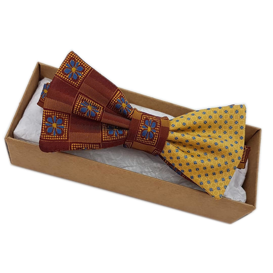 blonde blossom | deluxe bow tie