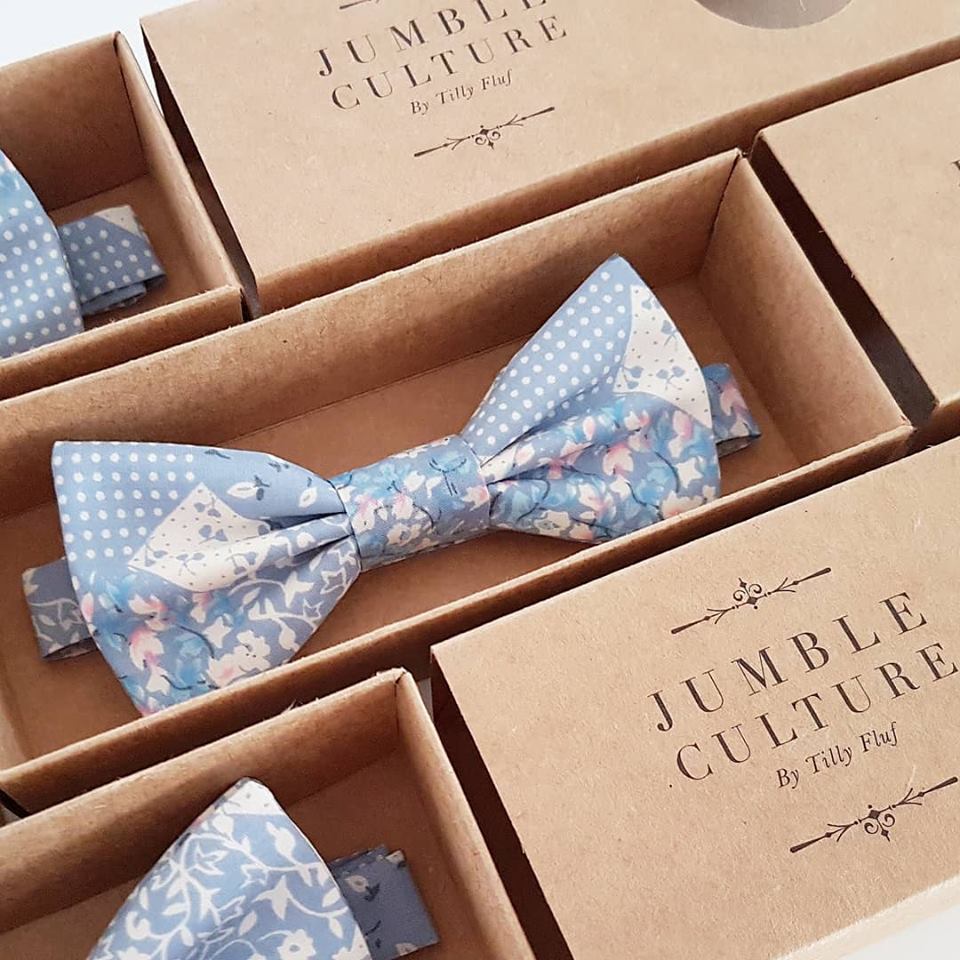 iris | classic bow tie