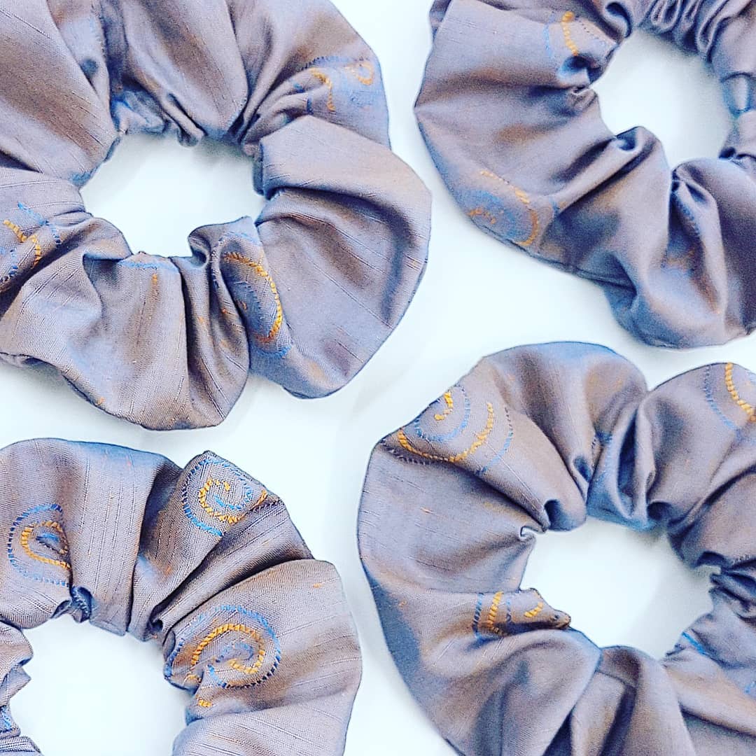 shirley | scrunchie